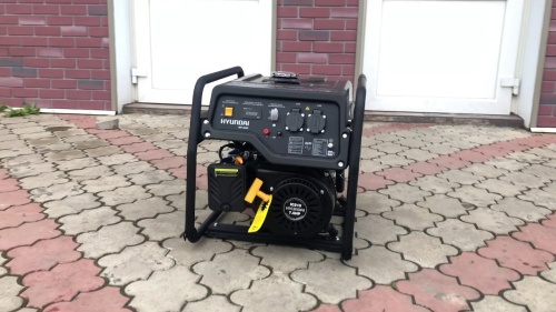 Бензиновая электростанция HYUNDAI HHY 5020FE   фото 2