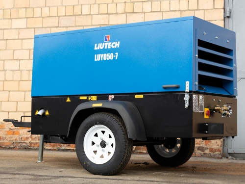 Дизельный передвижной компрессор Liutech LUY050-7 (на шасси)   фото 4