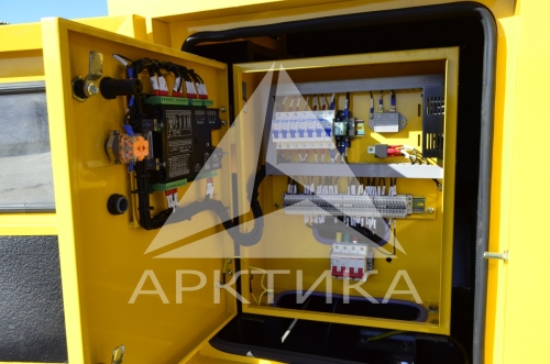 Дизельный генератор (ДГУ) Арктика АД-60С-Т400-2РКМ18-AR с АВР в кожухе   фото 3