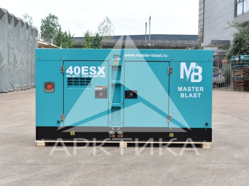 Дизельный генератор (ДГУ) MASTER BLAST 40ESX в кожухе   фото 10