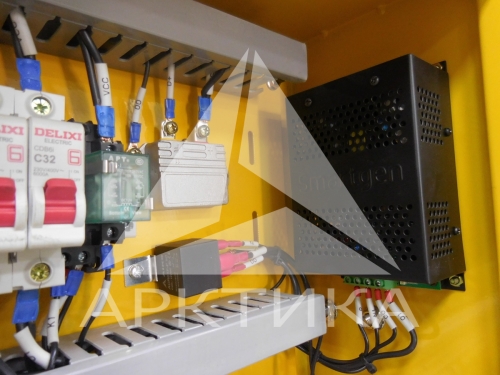 Дизельный генератор (ДГУ) Арктика АД-640C-T400-1РКМ27-LS в кожухе   фото 4